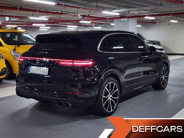 Porsche CAYENNE 4.0 Turbo купить на сайте DeffCars