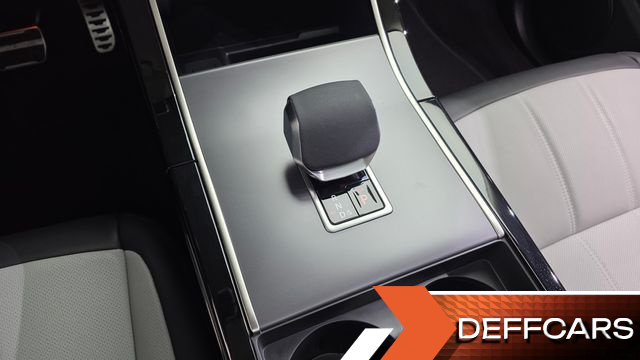 Land Rover RANGE ROVER EVOQUE P250 Dynamic SE купить на сайте DeffCars