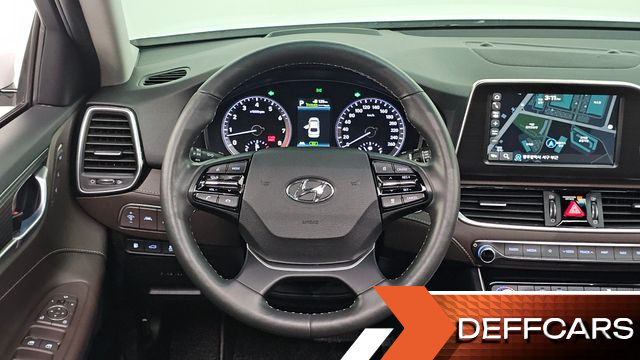 Hyundai GRANDEUR 2.4 Exclusive Special купить на сайте DeffCars