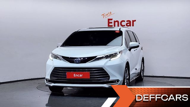 Toyota SIENNA 2.5 Hybrid 2WD купить на сайте DeffCars