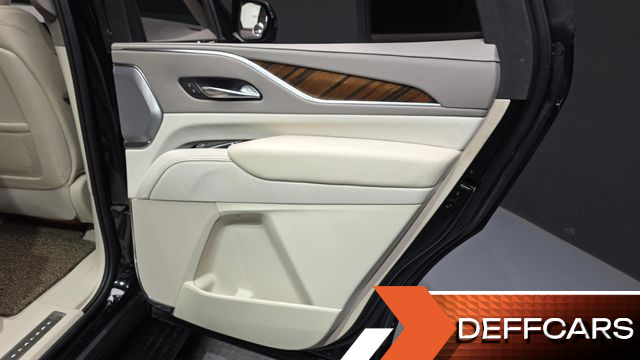Cadillac ESCALADE 6.2 Sports Platinum купить на сайте DeffCars