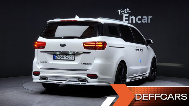 Kia CARNIVAL Gasoline 7-Seater Limousine President купить на сайте DeffCars