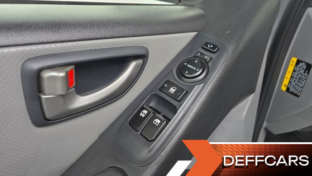 Hyundai STAREX Van 5-Seater Modern купить на сайте DeffCars