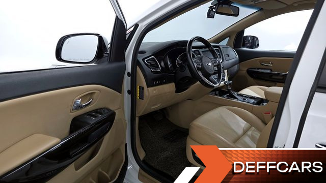 Kia CARNIVAL 9-Seater Prstige купить на сайте DeffCars