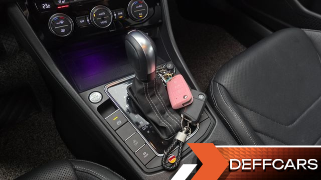 Volkswagen JETTA 1.4 TSI Prestige купить на сайте DeffCars