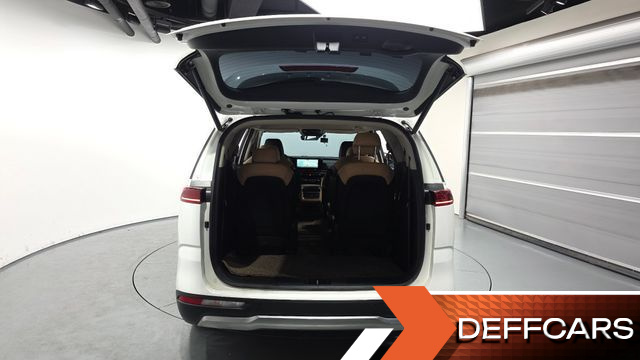 Kia CARNIVAL Gasoline 9-Seater Noblesse купить на сайте DeffCars