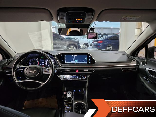 Hyundai SONATA 2.0 Premium Family купить на сайте DeffCars