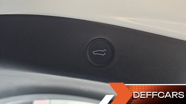 Tesla MODEL 3 RWD купить на сайте DeffCars