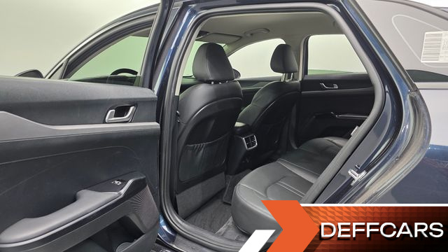 Kia K5 2.0 Prestige купить на сайте DeffCars