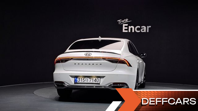 Hyundai GRANDEUR 3.3 Le Blanc купить на сайте DeffCars