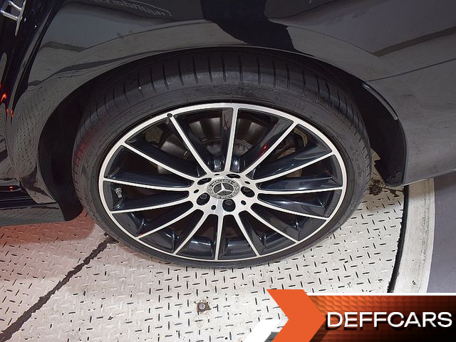 Mercedes E-CLASS E350 4MATIC AMG Line купить на сайте DeffCars