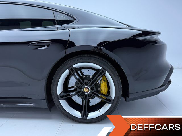 Porsche TAYCAN Turbo S купить на сайте DeffCars