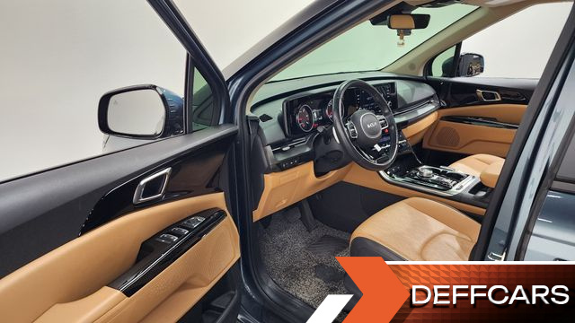 Kia CARNIVAL 9-Seater Noblesse купить на сайте DeffCars