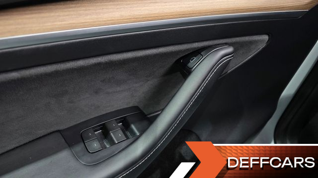 Tesla MODEL Y RWD купить на сайте DeffCars