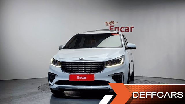 Kia CARNIVAL 9-Seater Noblesse купить на сайте DeffCars