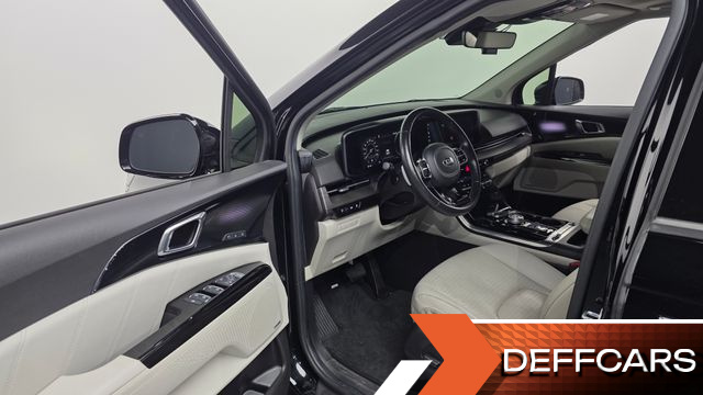 Kia CARNIVAL 9-Seater Signature купить на сайте DeffCars