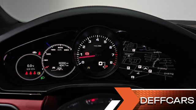 Porsche CAYENNE 3.0 PLATINUM EDITION купить на сайте DeffCars