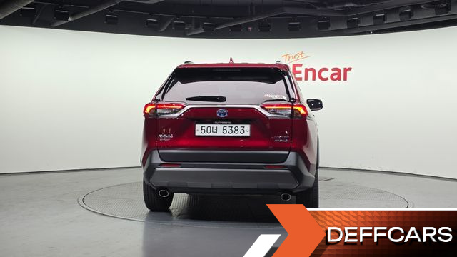 Toyota RAV4 2.5 4WD Hybrid купить на сайте DeffCars