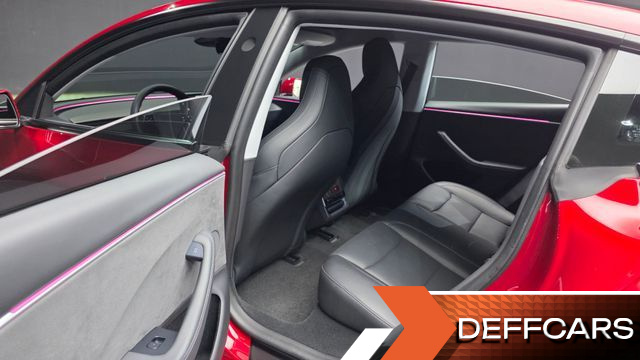 Tesla MODEL 3 Performance AWD купить на сайте DeffCars