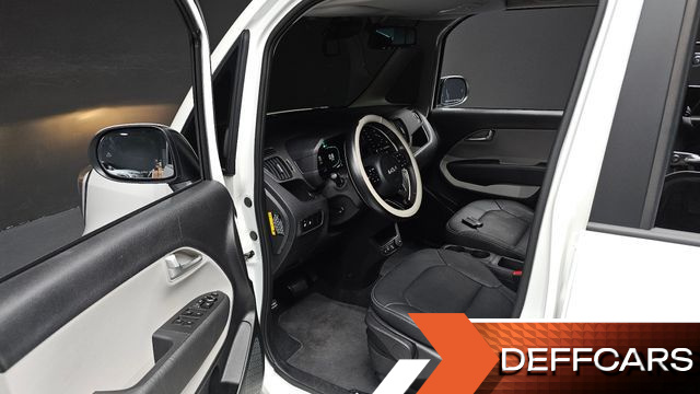 Kia RAY Van 2-Seater Prestige Special купить на сайте DeffCars