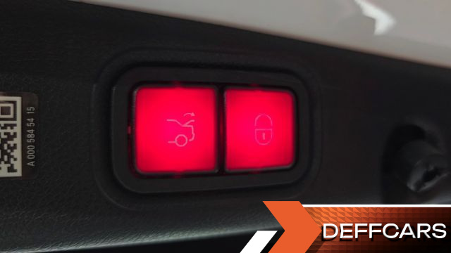 Mercedes E-CLASS E250 Exclusive купить на сайте DeffCars