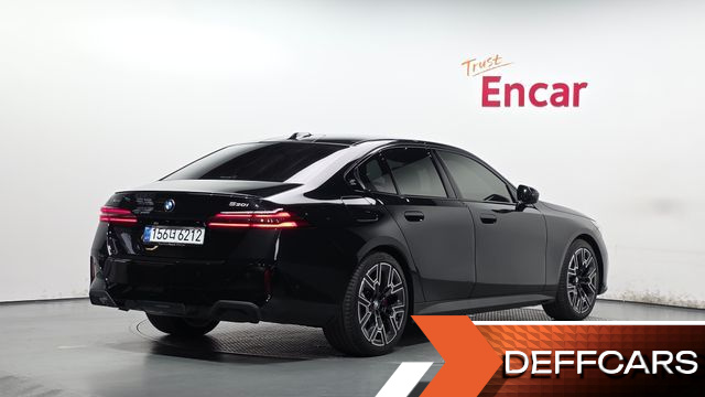 BMW 5-SERIES 530i xDrive M Sport Pro Special Edition купить на сайте DeffCars