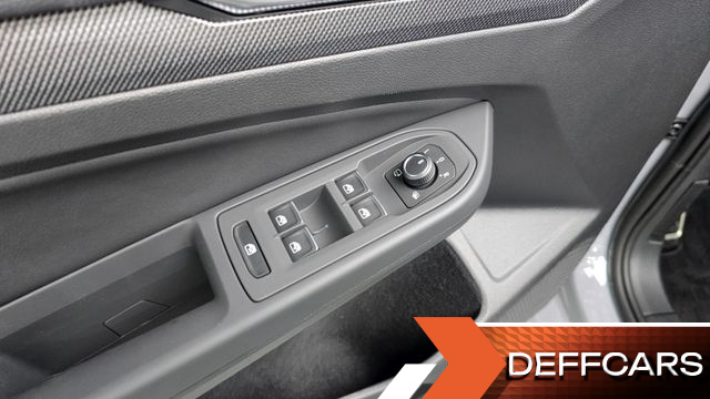 Volkswagen GOLF 2.0 GTI купить на сайте DeffCars
