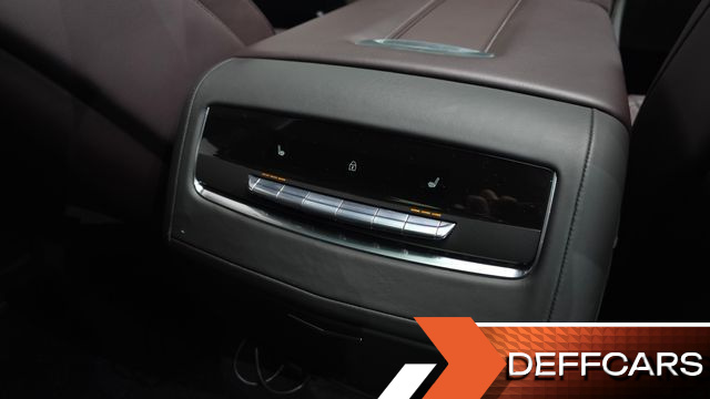 Cadillac ESCALADE 6.2 ESV ESV Sports Platinum купить на сайте DeffCars