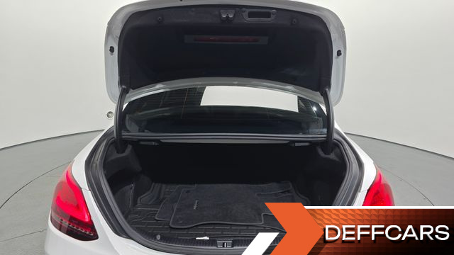 Mercedes C-CLASS C220 d 4MATIC купить на сайте DeffCars