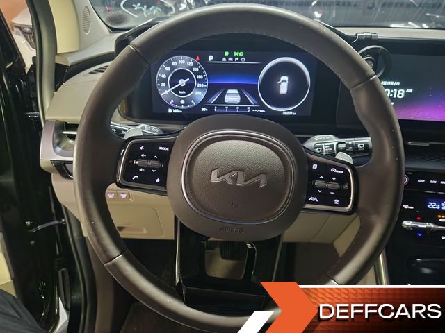 Kia CARNIVAL Gasoline 9-Seater Hi-Limousine Signature купить на сайте DeffCars