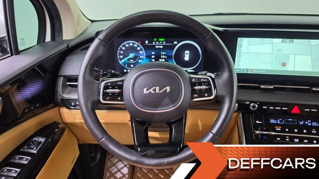 Kia CARNIVAL Gasoline 9-Seater Signature купить на сайте DeffCars