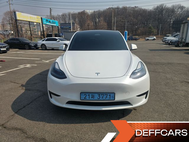 Tesla MODEL Y RWD купить на сайте DeffCars