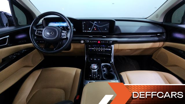 Kia CARNIVAL 9-Seater Signature купить на сайте DeffCars
