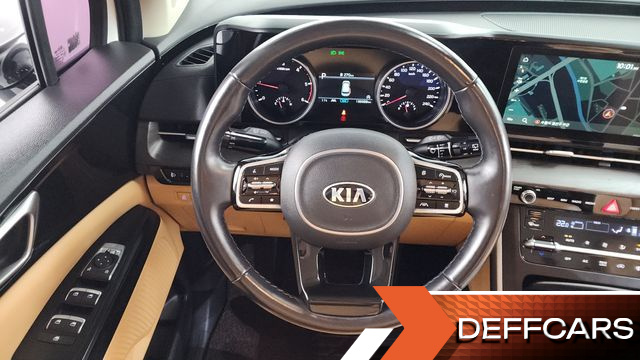 Kia CARNIVAL 9-Seater Prestige купить на сайте DeffCars