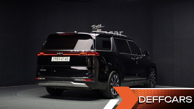 Kia CARNIVAL 9-Seater Signature купить на сайте DeffCars