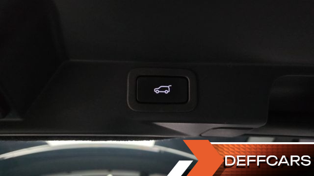 Land Rover RANGE ROVER SPORT D300 HSE Dynamic купить на сайте DeffCars