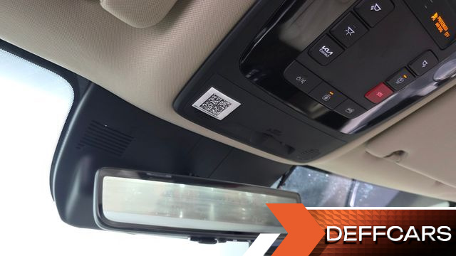 Kia CARNIVAL Gasoline 4-Seater Hi Limousine Signature купить на сайте DeffCars