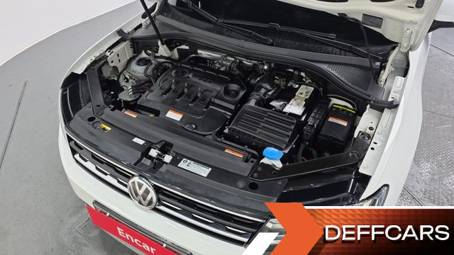 Volkswagen TIGUAN 2.0 TDI Premium купить на сайте DeffCars