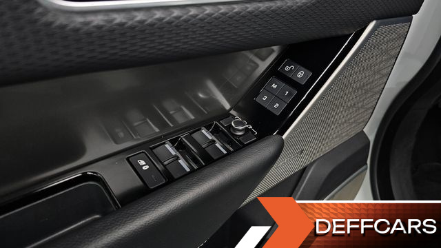 Land Rover RANGE ROVER VELAR 2.0 D240 SE купить на сайте DeffCars