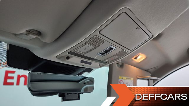 Land Rover DISCOVERY SPORT P250 SE купить на сайте DeffCars