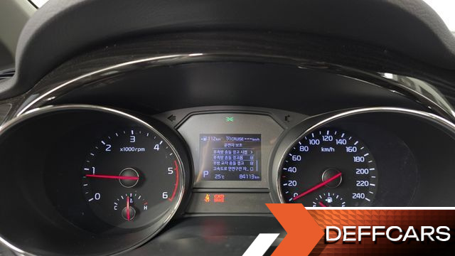 Kia CARNIVAL 9-Seater Noblesse Special купить на сайте DeffCars