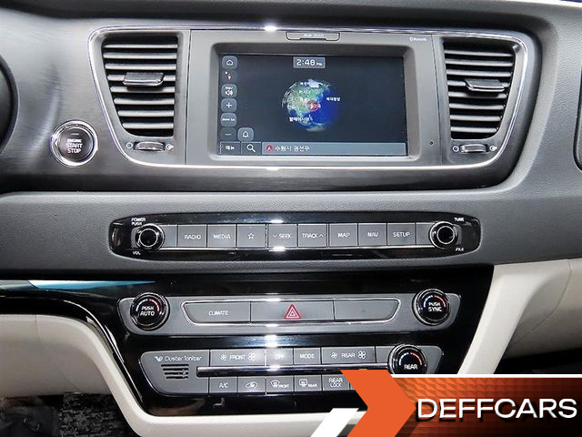 Kia CARNIVAL 9-Seater Luxury купить на сайте DeffCars