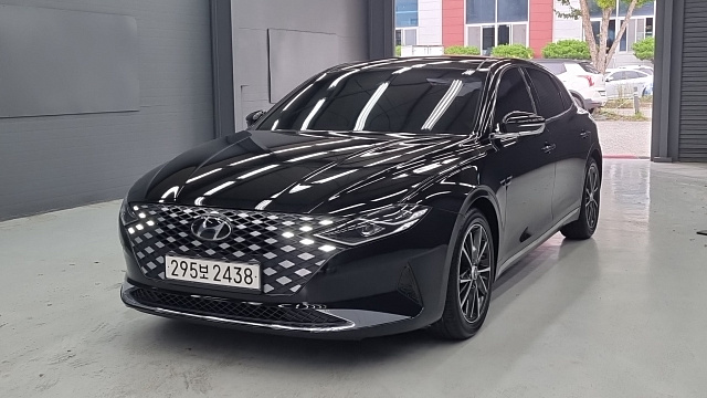 Hyundai GRANDEUR 2.5 Le Blanc купить на сайте DeffCars