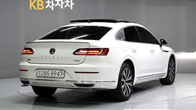 Volkswagen ARTEON 2.0 TDI Premium купить на сайте DeffCars