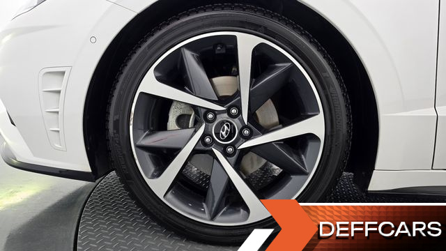 Hyundai SONATA 1.6 Turbo Inspiration купить на сайте DeffCars