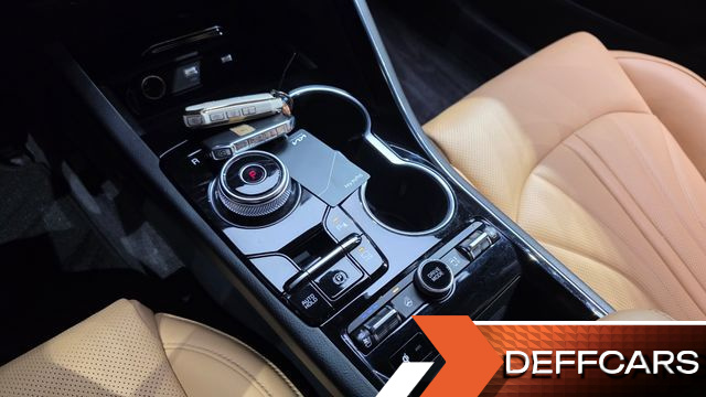 Kia K5 Signature купить на сайте DeffCars