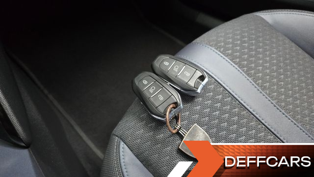 Peugeot 2008 1.5 BlueHDi Allure купить на сайте DeffCars