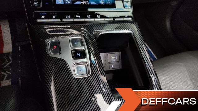Hyundai GRANDEUR 3.3 Calligraphy купить на сайте DeffCars