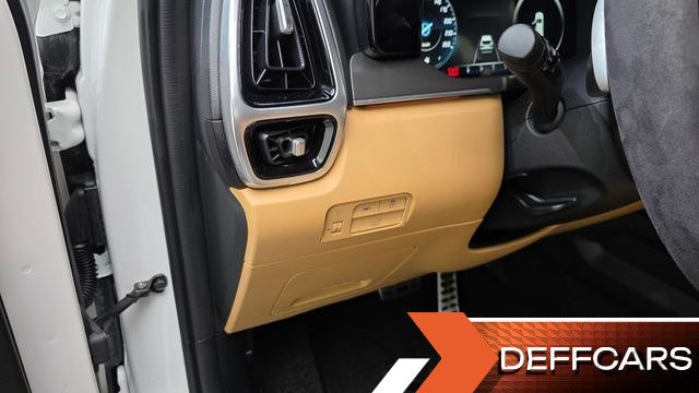 Kia SORENTO HEV 1.6 2WD Gravity купить на сайте DeffCars