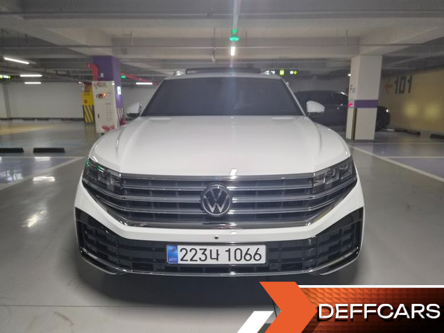 Volkswagen TOUAREG 3.0 TDI Prestige купить на сайте DeffCars